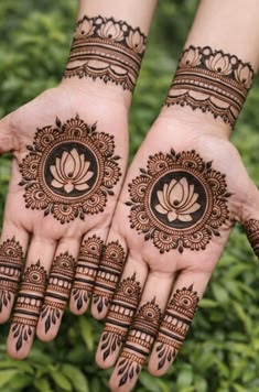 stylish teej mehndi designs
