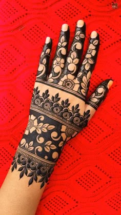 stylish teej mehndi designs