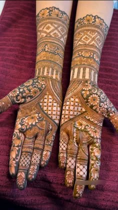 stylish teej mehndi designs